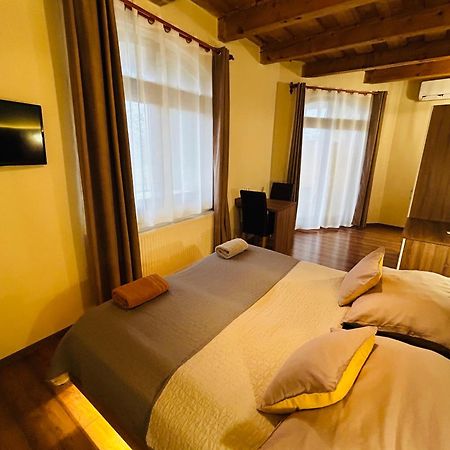 Harmonia Vendeghaz Hotel Miskolc Ngoại thất bức ảnh