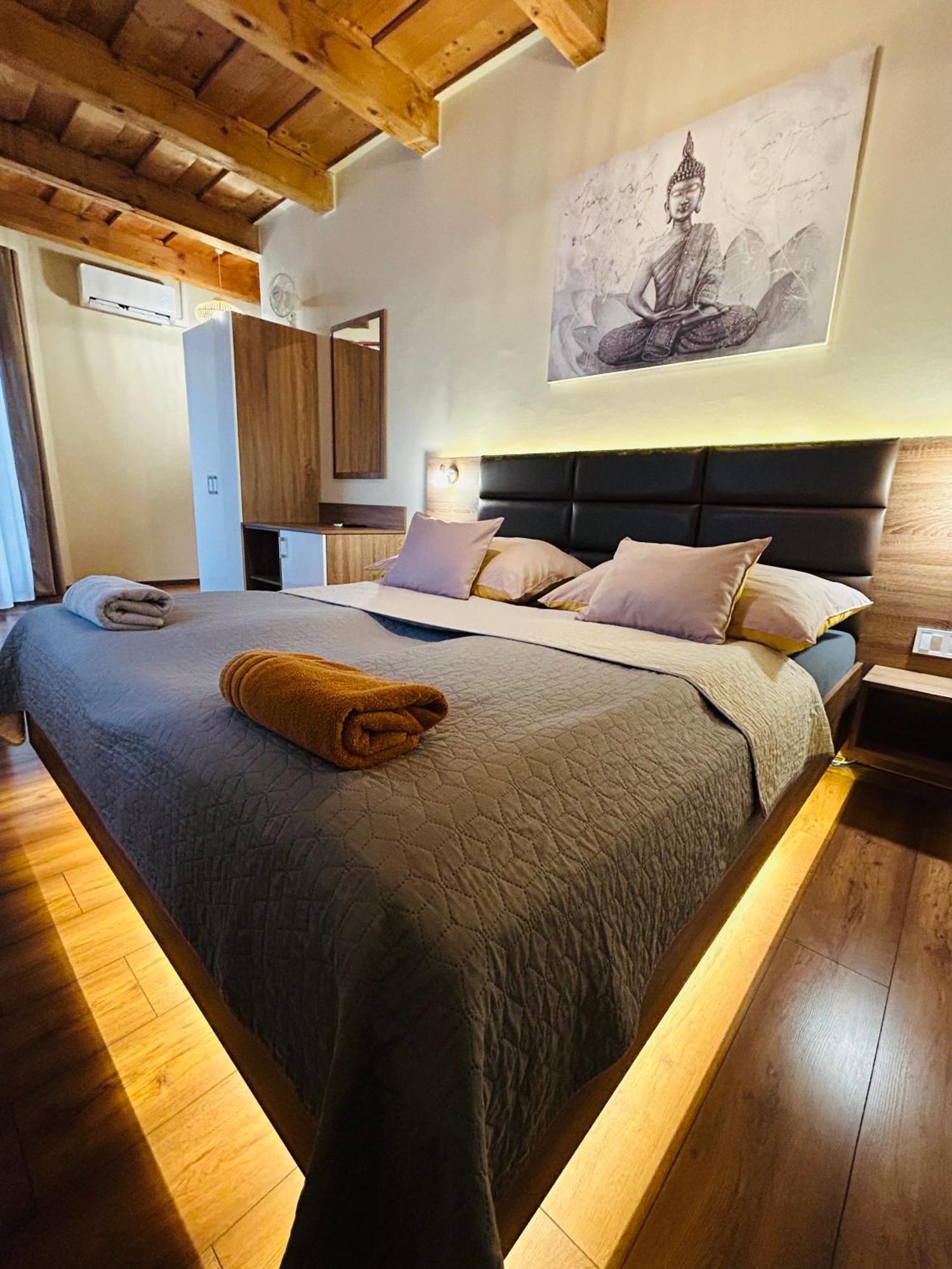 Harmonia Vendeghaz Hotel Miskolc Ngoại thất bức ảnh