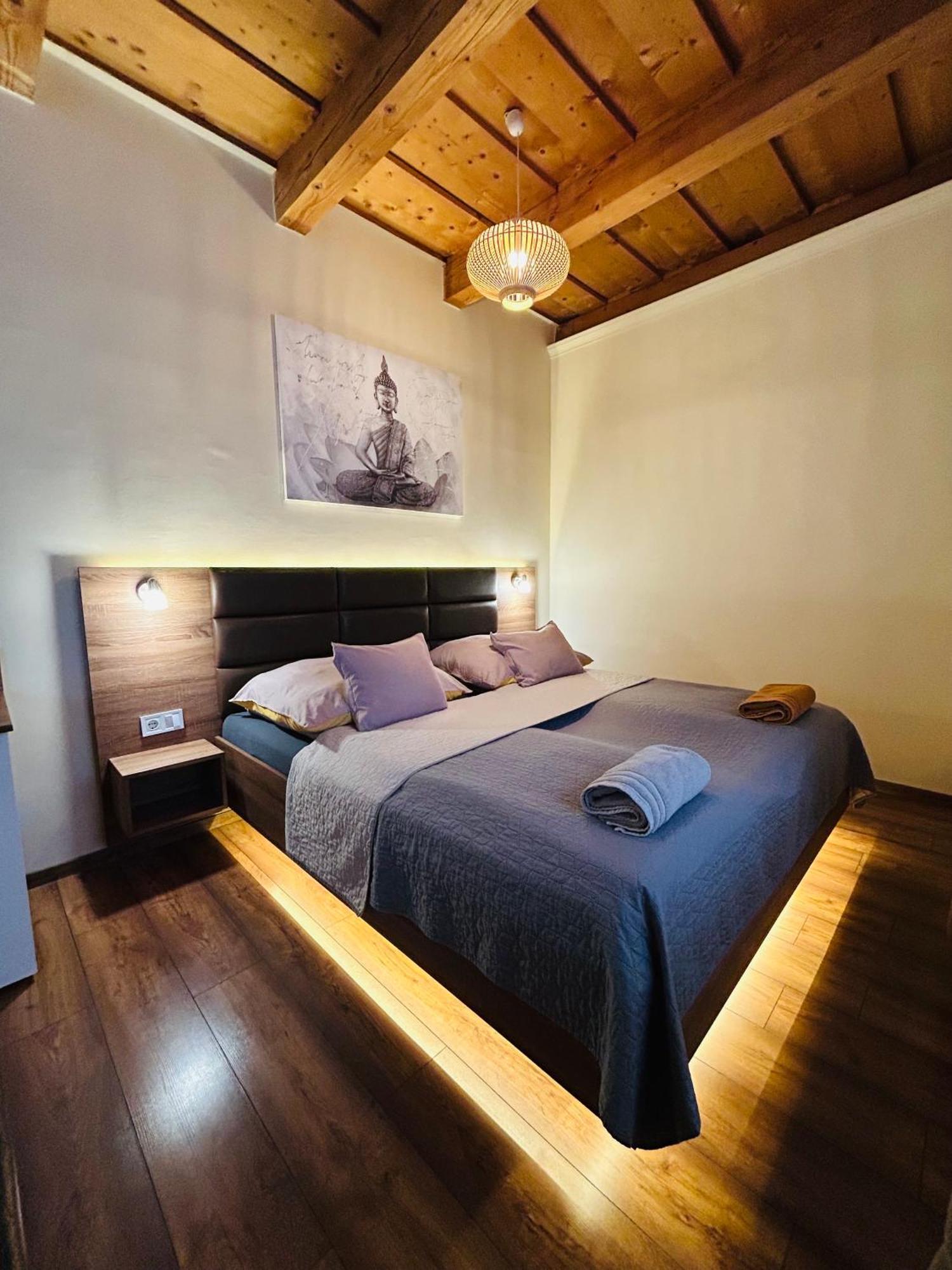 Harmonia Vendeghaz Hotel Miskolc Ngoại thất bức ảnh