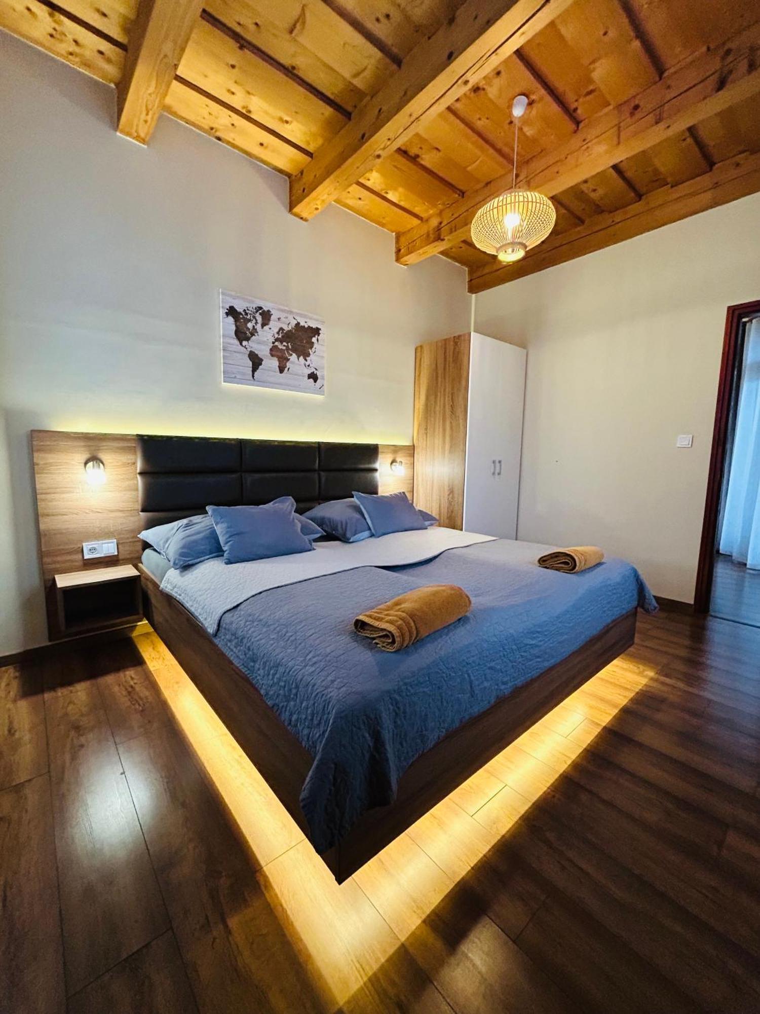 Harmonia Vendeghaz Hotel Miskolc Ngoại thất bức ảnh