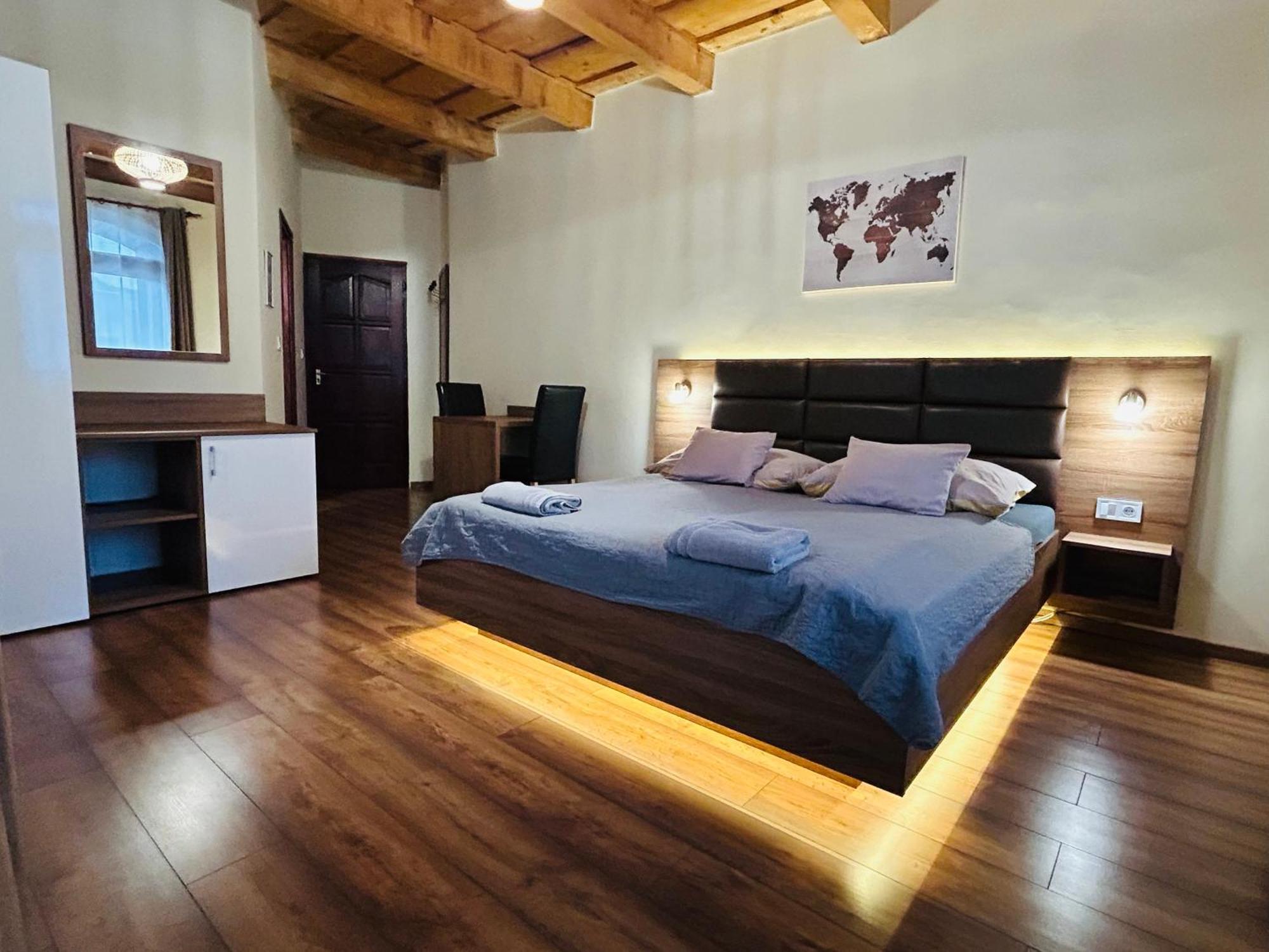 Harmonia Vendeghaz Hotel Miskolc Ngoại thất bức ảnh