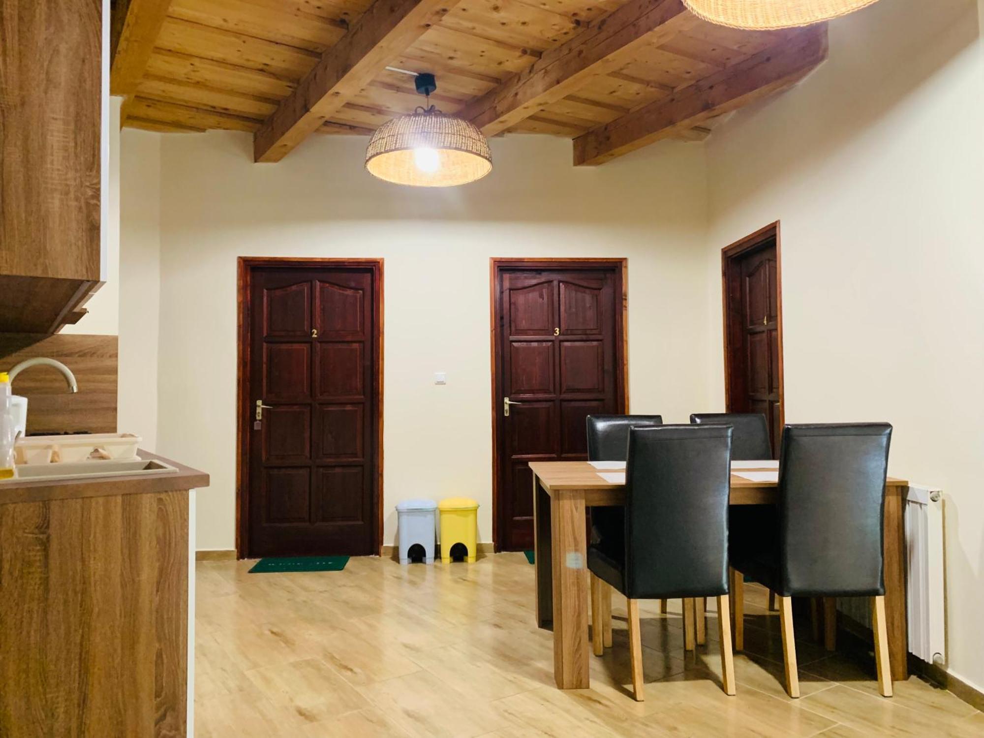 Harmonia Vendeghaz Hotel Miskolc Ngoại thất bức ảnh